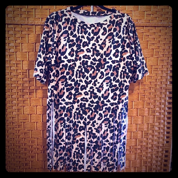 plus size swim shirt with bra